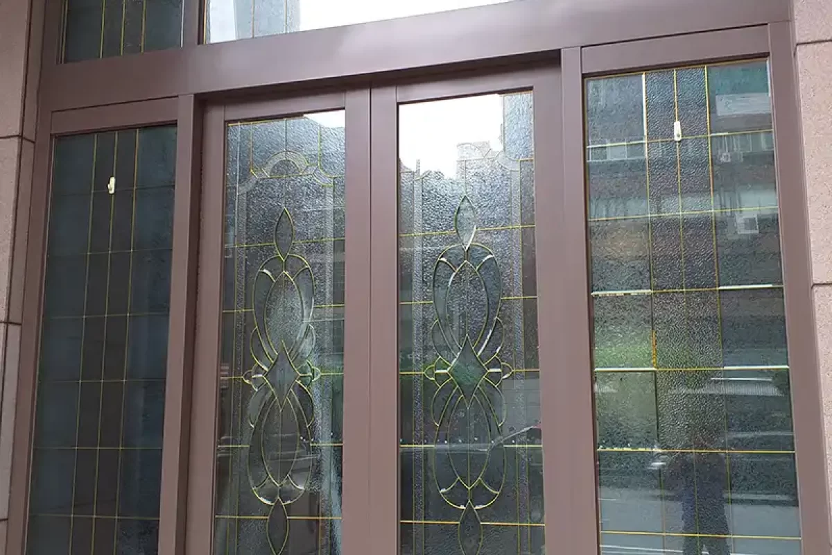 門窗醫美-台北家具改色-新北門窗改色-台北鋁門窗烤漆-新北鋁門窗烤漆_projects_大門修復_01