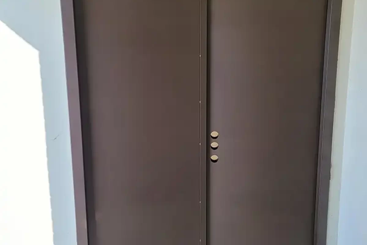 門窗醫美-台北家具改色-新北門窗改色-台北鋁門窗烤漆-新北鋁門窗烤漆_projects_大門修復_013